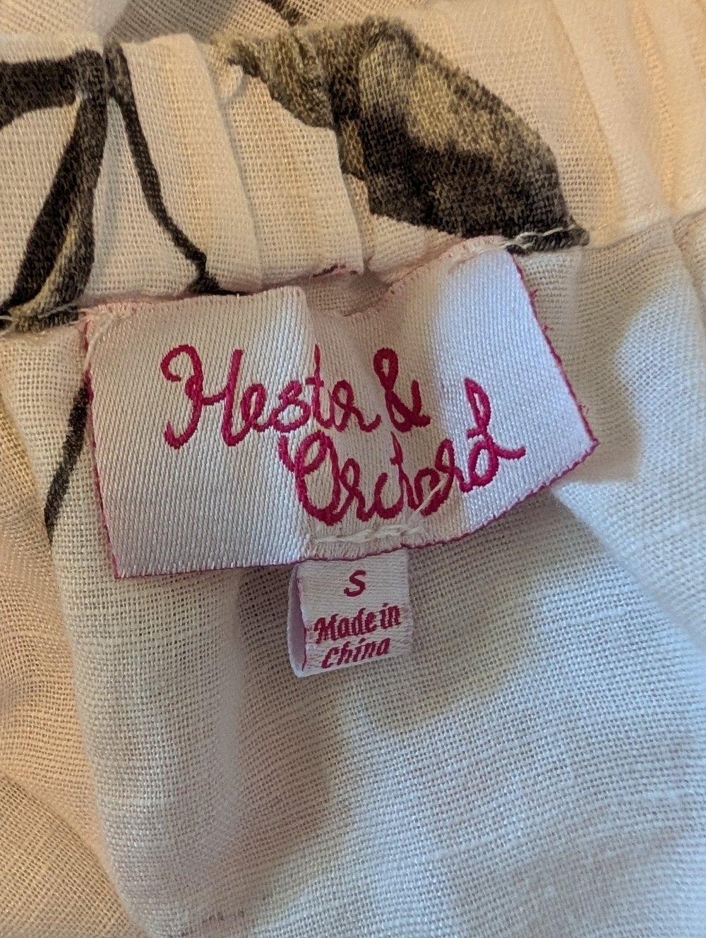 Hester & Orchid Linen Cotton Floral Off Shoulder Ruffle Sleeve Top Small Flowy - Picture 2 of 7